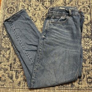 American Eagle mom jeans